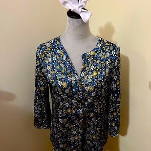 Liz Claiborne Floral Print Blue white & yellow  blouse 3/4 sleeve